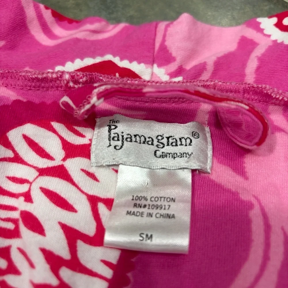 Pajamagram Hers Pink Red Heart Robe Waist Tie Pockets Long Sleeve Sz S/M Cozy - Picture 6 of 10